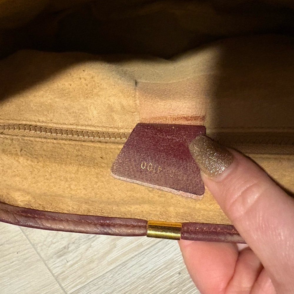 Gucci Vintage Micro Guccissima in a burgundy canvas & leather crossbody bag - Picture 14 of 16